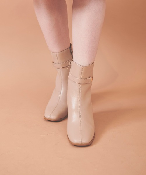 31 Sons de mode(トランテアン ソン ドゥ モード)の「ビットショートブーツ(ブーツ・レディース・ブラック/クリーム/ダークブラウン・22.5/23.5/24.5)」の7枚目の写真