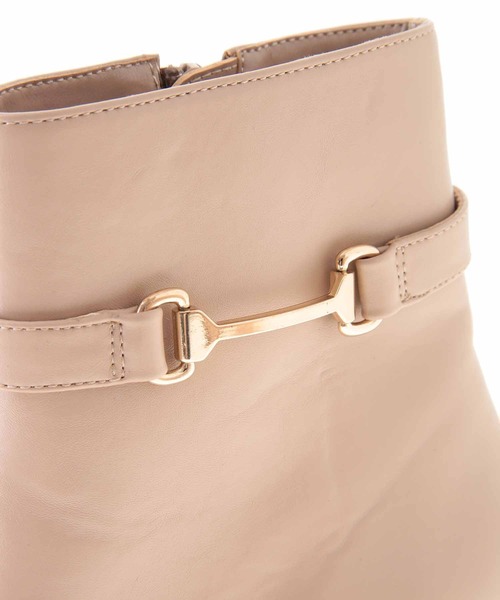 31 Sons de mode(トランテアン ソン ドゥ モード)の「ビットショートブーツ(ブーツ・レディース・ブラック/クリーム/ダークブラウン・22.5/23.5/24.5)」の14枚目の写真