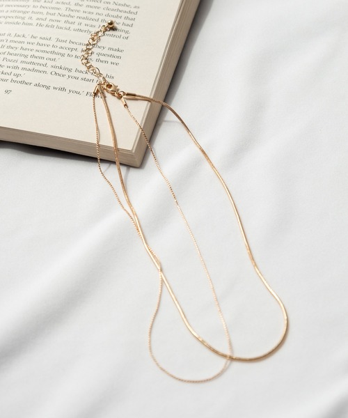 Edit Sheen（エディットシーン）の「シンプル2連スネークネックレス（ネックレス・レディース・シルバー/ゴールド・FREE）」の2枚目の写真
