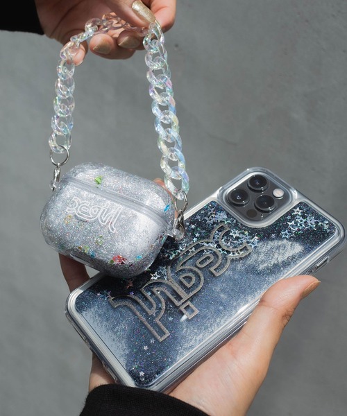 X-girl(エックスガール)の「DREAMING AirPods Pro CASE(ヘッドフォン/イヤホン・レディース・ブラック/マルチ・ONE SIZE)」の5枚目の写真