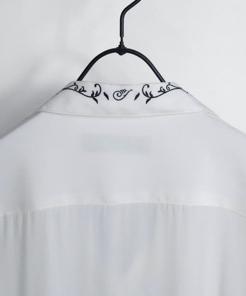 Confirm(コンファーム)の「Confirm / コンファーム 五分袖刺繍ビッグオープンカラーシャツ(シャツ/ブラウス・メンズ・ホワイト/ブラック/ブルー/レッド・M/L)」の6枚目の写真
