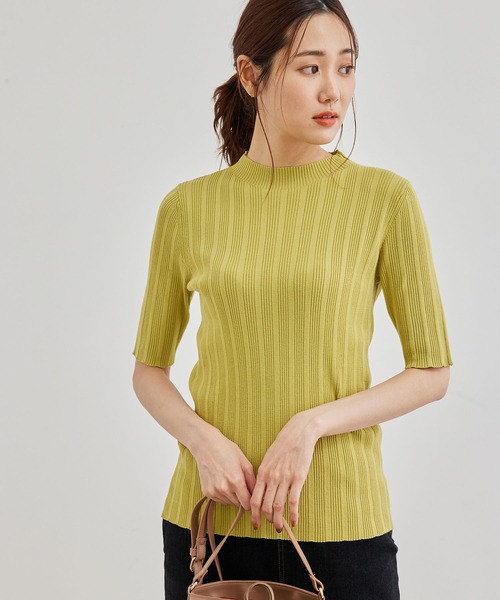 ROPE' PICNIC(ロペピクニック)の「ビルドネックハーフスリーブプルオーバー(ニット/セーター・レディース・ライトグレー/ブラック/ピンク/イエロー・40/38)」の4枚目の写真