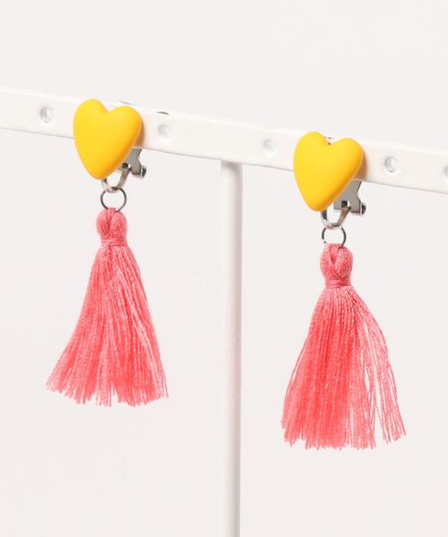 tone(トーン)の「【atelier*mio】ハートとタッセル earring(イヤリング・レディース・グレー系その他/パープル系その他/グレー系その他2/グレー系その他3/イエロー系その他/イエロー系その他2/イエロー系その他3/イエロー系その他4・FREE)」の8枚目の写真