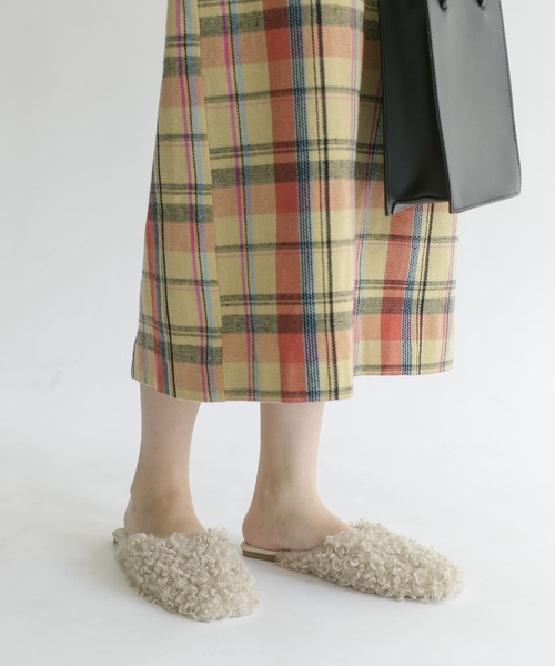 KBF（ケイビーエフ）の「フェイクファーサンダル（サンダル・レディース・ブラック/ピンク/ベージュ・38/36/37）」の7枚目の写真