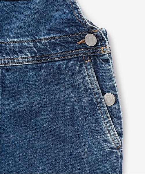 TOMMY HILFIGER(トミーヒルフィガー)の「GIRLS デニムジャンパースカート(デニムスカート・キッズ・ブルー・110cm/100cm/120cm)」の5枚目の写真