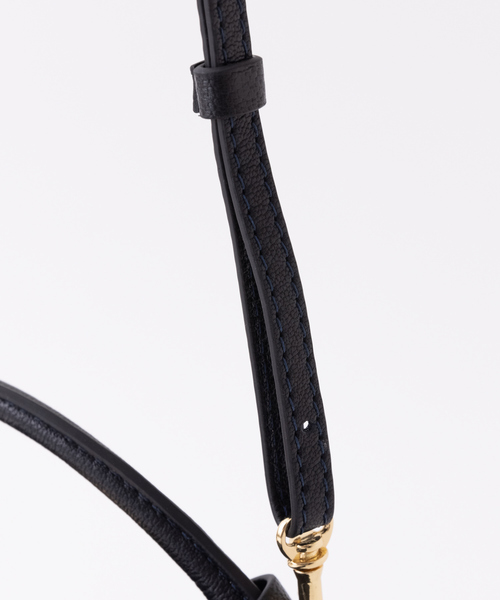 Rouge vif(ルージュヴィフ)の「【mica della valle】Cubetto 2WAYショルダーバッグ(ショルダーバッグ・レディース・キャメル/ダークネイビー・フリー)」の14枚目の写真