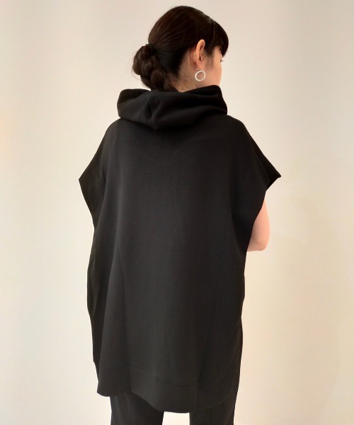 DROIT BELLO（ドロイトベロ）の「DROIT BELLO（ドロイトベロ）ライトダンボールノースリフーディ（パーカー・レディース・ライトグレー/ブラック/グレー・FREE）」の8枚目の写真