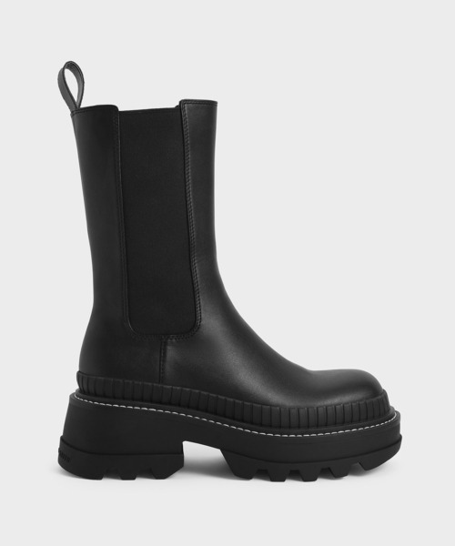CHARLES & KEITH(チャールズ & キース)の「【販売終了】リースチェルシー カーフブーツ / Rhys Chelsea Calf Boots(ブーツ・レディース・ホワイト/ブラック/オリーブ・22.5cm/23cm/23.5cm/24.5cm/25cm/25.5cm)」の2枚目の写真
