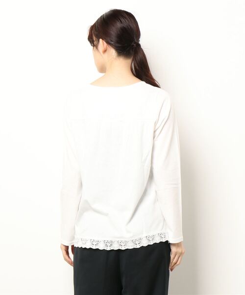 Samansa Mos2（サマンサ モスモス）の「ラウンドネックレースカットソー（Tシャツ/カットソー・レディース・オフホワイト/ブラック/ベージュ・ﾌﾘ-）」の5枚目の写真