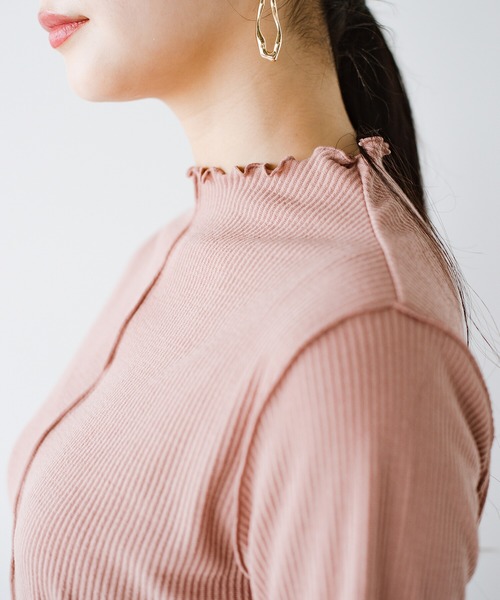 haco!（ハコ）の「着映え着まわしお手のもの　大人かわいい便利なリブメローカットソートップス（Tシャツ/カットソー・レディース・ピンク/アイボリー/ライトブラウン・SMALL/MEDIUM/LARGE/X-LARGE）」の13枚目の写真