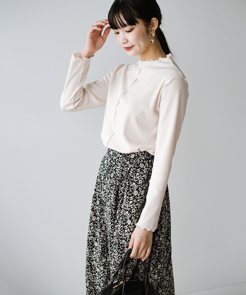 haco!（ハコ）の「着映え着まわしお手のもの　大人かわいい便利なリブメローカットソートップス（Tシャツ/カットソー・レディース・ピンク/アイボリー/ライトブラウン・SMALL/MEDIUM/LARGE/X-LARGE）」の11枚目の写真