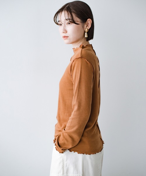 haco!（ハコ）の「着映え着まわしお手のもの　大人かわいい便利なリブメローカットソートップス（Tシャツ/カットソー・レディース・ピンク/アイボリー/ライトブラウン・SMALL/MEDIUM/LARGE/X-LARGE）」の6枚目の写真