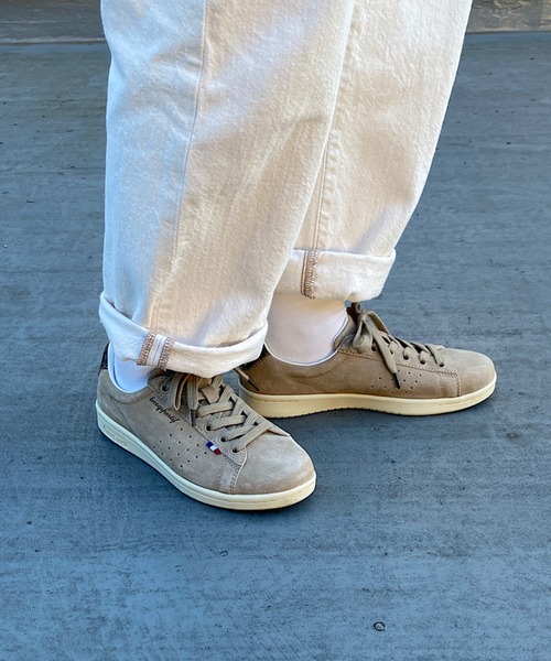 le coq sportif(ルコックスポルティフ)の「LA ローラン LE /メンズ レディース ユニセックス シューズ スニーカー 靴 ライフスタイル カジュアル ムーブウェア スポーツウェア(スニーカー・メンズ・ブラック/ホワイト/ベージュ/ネイビー/グレー・25.0cm/28.0cm/27.0cm/22.5cm/24.5cm/23.0cm/26.5cm/23.5cm/24.0cm/25.5cm/26.0cm/27.5cm/28.5cm)」の4枚目の写真