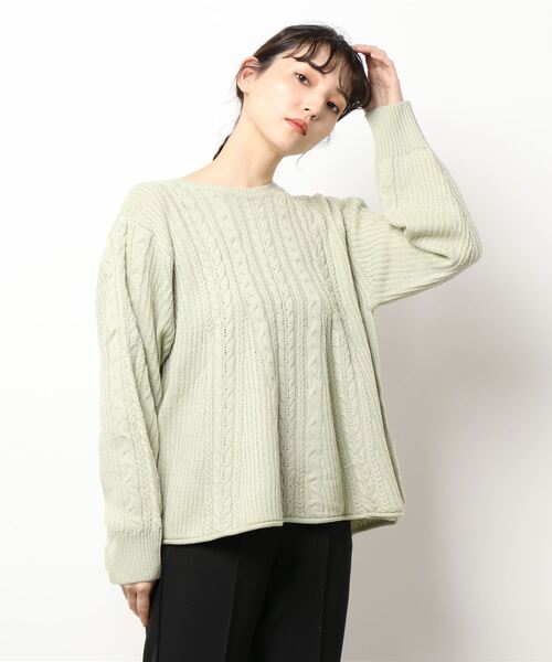 Samansa Mos2(サマンサ モスモス)の「35th裾フレアケーブル柄ニット(ニット/セーター・レディース・ベージュ/グリーン/チャコール/キナリ・フリ-)」の9枚目の写真