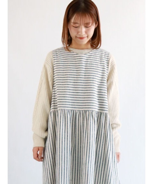 Samansa Mos2(サマンサ モスモス)の「35th裾フレアケーブル柄ニット(ニット/セーター・レディース・ベージュ/グリーン/チャコール/キナリ・フリ-)」の12枚目の写真