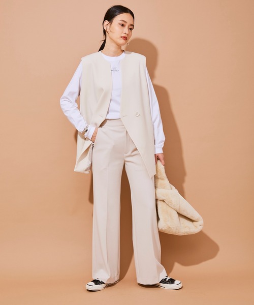 ADAM ET ROPE'（アダムエロペ）の「【ARTEMIO directed by SKIN】ロゴロンT（Tシャツ/カットソー・レディース・ホワイト/ホワイト系その他2・FREE）」の4枚目の写真