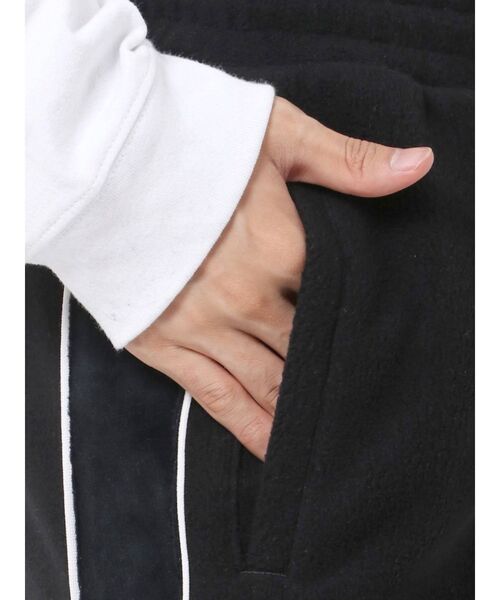 COTORICA(コトリカ)の「サイドライントラックパンツ(その他パンツ・メンズ・ブラック/ベージュ・LARGE/MEDIUM)」の9枚目の写真