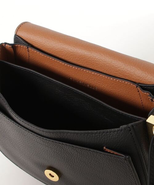 COCCINELLE（コチネレ）の「《COCCINELLE/コチネレ》ARPEGE CROSS S（ショルダーバッグ・レディース・ダークブラウン/ブラック系その他/ブルー系その他・FREE）」の13枚目の写真