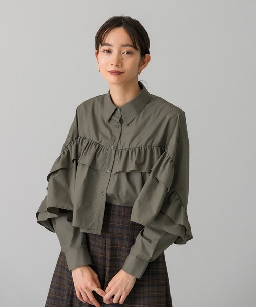 KBF（ケイビーエフ）の「ラッフルフリルシャツ（シャツ/ブラウス・レディース・ホワイト/ブラック/カーキ・ONE）」の8枚目の写真