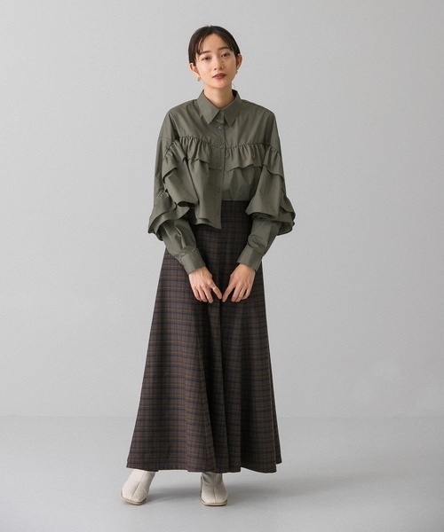 KBF（ケイビーエフ）の「ラッフルフリルシャツ（シャツ/ブラウス・レディース・ホワイト/ブラック/カーキ・ONE）」の5枚目の写真