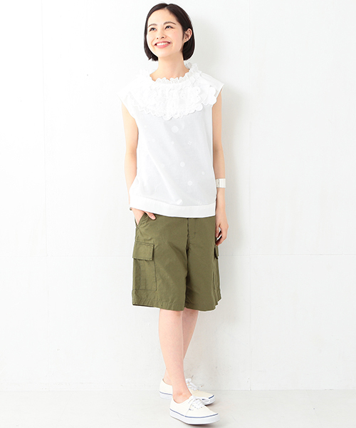 BEAMS BOY(ビームスボーイ)の「TORI-TO / スモッグ ノースリーブ シャツ(シャツ/ブラウス・レディース・ホワイト/ホワイト系その他・ONE SIZE)」の13枚目の写真