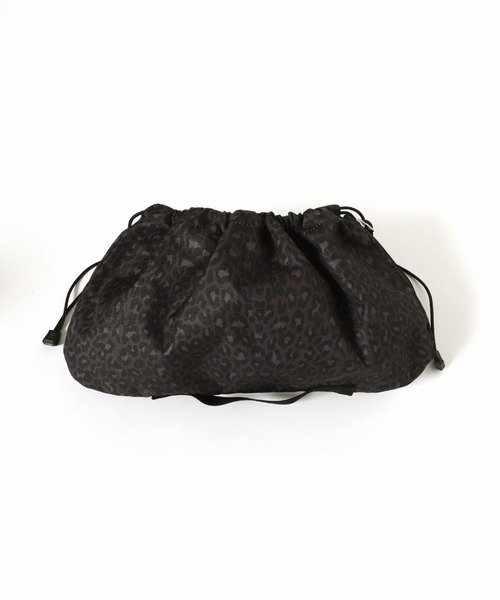 U by SPICK&SPAN(ユーバイスピックアンドスパン)の「【Drifter/ドリフター】クラッチポーチ◆(クラッチバッグ・レディース・ホワイト/ブラック系その他・FREE)」の6枚目の写真