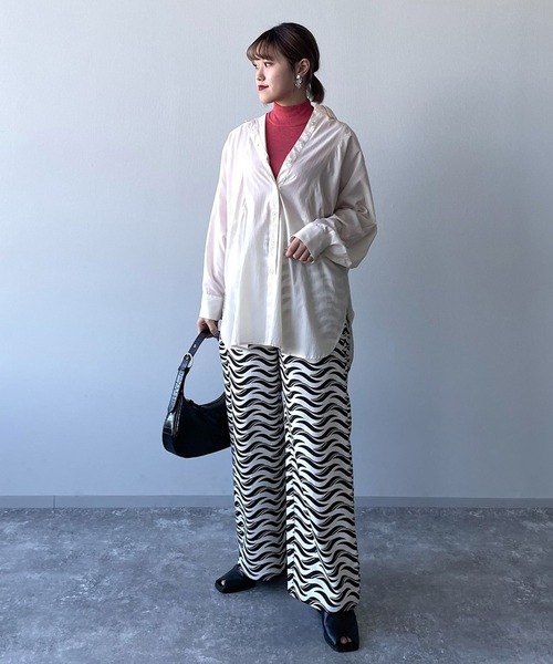 PAGEBOY(ページボーイ)の「シアーテレコタートル(Tシャツ/カットソー・レディース・コーラルピンク/グリーン/ブラック/オフホワイト・FREE)」の15枚目の写真