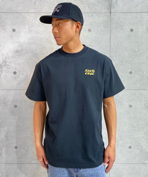 SANTA CRUZ（サンタクルーズ）の「【ムラサキスポーツ別注】SANTACRUZ/サンタクルーズ ルーズシルエット バックプリントTシャツ 502221416（Tシャツ/カットソー・メンズ・ブラック/ホワイト・M/XL/XXL/L）」の3枚目の写真