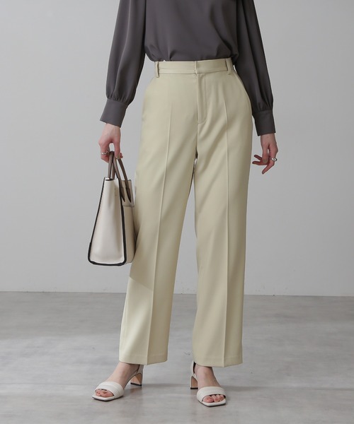 N.（N. Natural Beauty Basic）（エヌエヌナチュラルビューティーベーシック）の「◆センタープレスストレートパンツ（その他パンツ・レディース・ベージュ/イエロー・MEDIUM）」の8枚目の写真