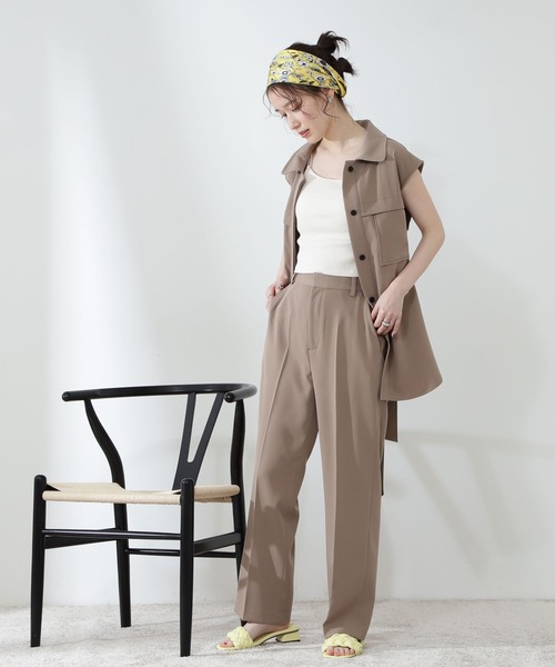 N.（N. Natural Beauty Basic）（エヌエヌナチュラルビューティーベーシック）の「◆センタープレスストレートパンツ（その他パンツ・レディース・ベージュ/イエロー・MEDIUM）」の9枚目の写真