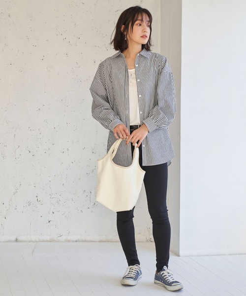 BELLUNA PLUS（ベルーナ）の「ストライプ柄ボリューム袖デザインシャツ（シャツ/ブラウス・レディース・ブラック/ブルー/グリーン/パープル/ネイビー・MEDIUM/LARGE）」の14枚目の写真