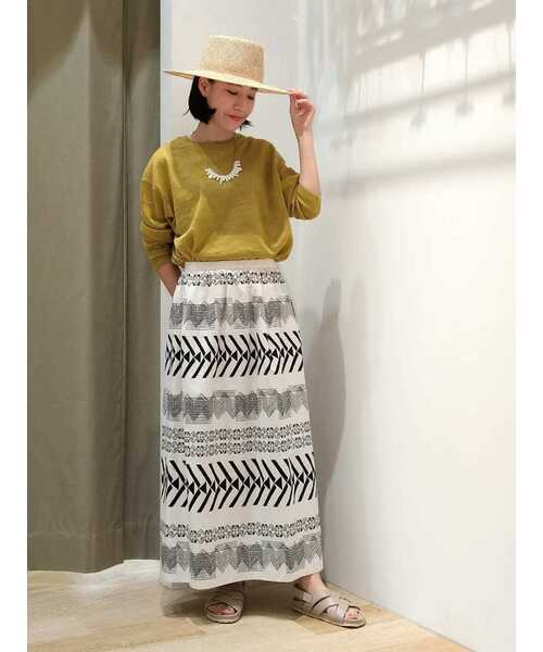 human woman（ヒューマンウーマン）の「◆レザーコードネックレス（ネックレス・レディース・ベージュ・ﾌﾘ-）」の8枚目の写真