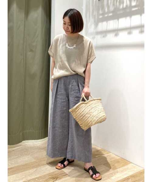 human woman（ヒューマンウーマン）の「◆レザーコードネックレス（ネックレス・レディース・ベージュ・ﾌﾘ-）」の11枚目の写真