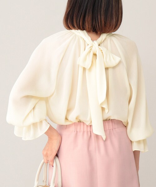 UNTITLED（アンタイトル）の「◆【STORY掲載】ヨーリューストライプブラウス（シャツ/ブラウス・レディース・ベージュ系その他6/ブルー系2/ベージュ系その他2・44/02/04/00/48）」の21枚目の写真