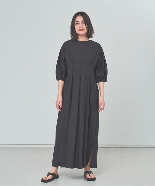 margaux（マルゴー）の「【MARGAUX】タックスリーブワンピース（ワンピース・レディース・ブルー/ブラック/レッド・フリー）」の7枚目の写真