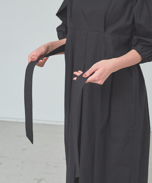 margaux（マルゴー）の「【MARGAUX】タックスリーブワンピース（ワンピース・レディース・ブルー/ブラック/レッド・フリー）」の15枚目の写真