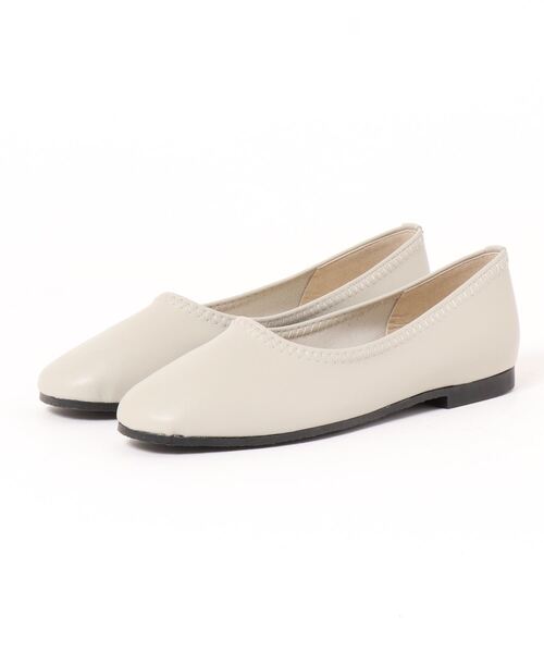 Balancoire（ブランコアール）の「【Made In Japan】やわらかアッパー フラット軽量パンプス（パンプス・レディース・ピンクベージュ/ブルー/シルバー/ブラック/ライトグレー/ボルドー/キャメル/ダークベージュ・24.0cm/23.5cm/23.0cm/22.5cm/24.5cm）」の3枚目の写真