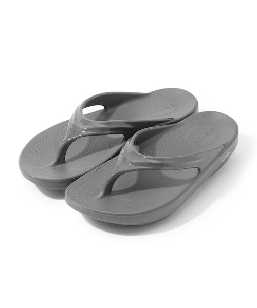 TOMORROWLAND （トゥモローランド）の「OOFOS OOlala THE AFTER YOGA サンダル（サンダル・レディース・ブラック/ベージュ/ホワイト/ライトグレー・23.0cm/25.0/24.0）」の3枚目の写真