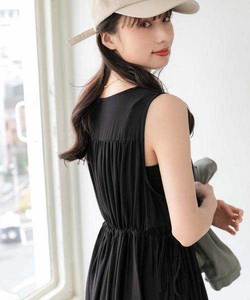 fifth(フィフス)の「サイドリボンティアードワンピース(ワンピース・レディース・ブラック/カーキ/グレイッシュベージュ・M)」の13枚目の写真