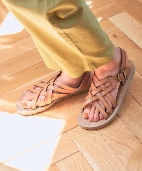 studio CLIP(スタディオクリップ)の「らくらくメッシュサンダル(サンダル・レディース・ブラウン/ブラック/ベージュ・SMALL/X-LARGE/MEDIUM/LARGE)」の3枚目の写真