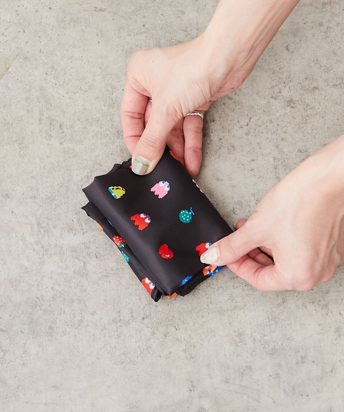 ear PAPILLONNER（イアパピヨネ）の「【PAC-MAN（パックマン)×ear】 収納用巾着付きエコバッグ（エコバッグ/サブバッグ・レディース・ブラック・FREE）」の5枚目の写真