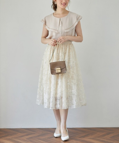 tocco closet(トッコ クローゼット)の「ハシゴレース切り替えビックカラーブラウス(シャツ/ブラウス・レディース・オフホワイト/ブラック/ベージュ・M)」の12枚目の写真