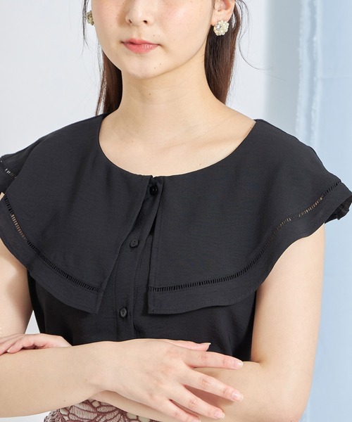 tocco closet(トッコ クローゼット)の「ハシゴレース切り替えビックカラーブラウス(シャツ/ブラウス・レディース・オフホワイト/ブラック/ベージュ・M)」の14枚目の写真