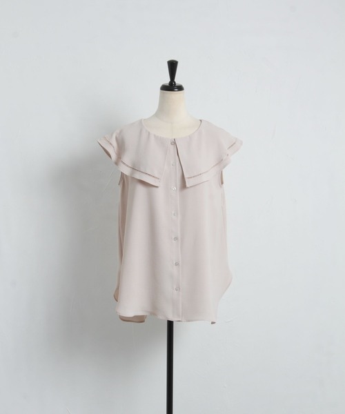 tocco closet(トッコ クローゼット)の「ハシゴレース切り替えビックカラーブラウス(シャツ/ブラウス・レディース・オフホワイト/ブラック/ベージュ・M)」の9枚目の写真