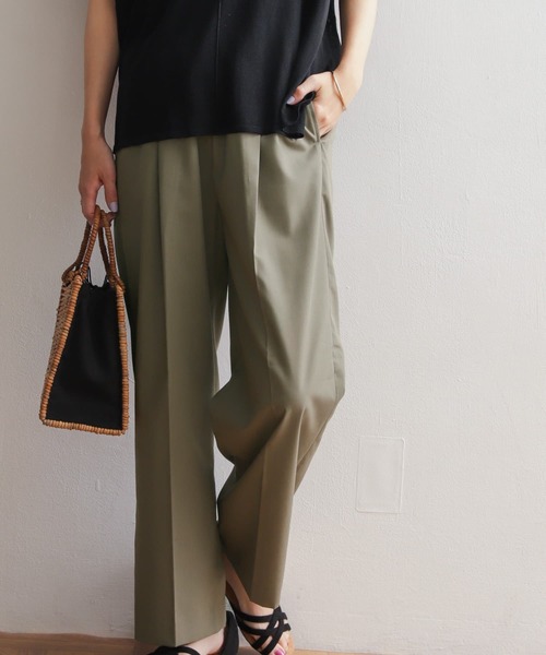 URBAN RESEARCH DOORS（アーバンリサーチドアーズ）の「ストレートイージーパンツ（その他パンツ・レディース・カーキ/ブラック/ベージュ・MEDIUM）」の3枚目の写真
