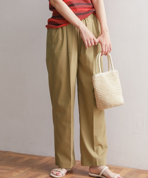 URBAN RESEARCH DOORS（アーバンリサーチドアーズ）の「ストレートイージーパンツ（その他パンツ・レディース・カーキ/ブラック/ベージュ・MEDIUM）」の10枚目の写真