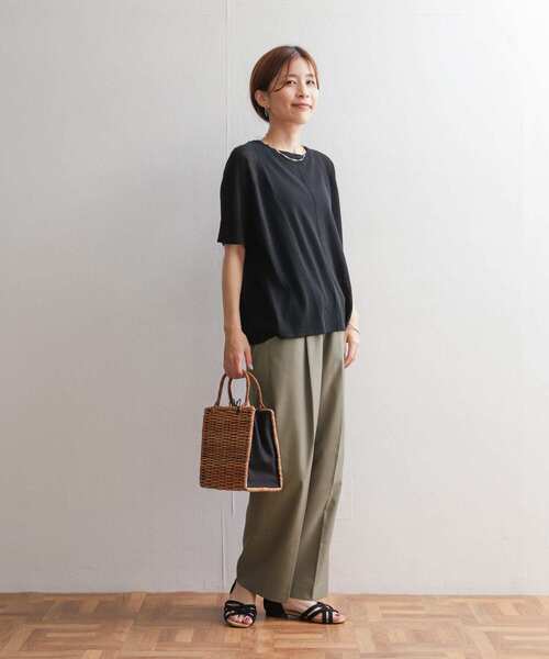 URBAN RESEARCH DOORS（アーバンリサーチドアーズ）の「ストレートイージーパンツ（その他パンツ・レディース・カーキ/ブラック/ベージュ・MEDIUM）」の15枚目の写真