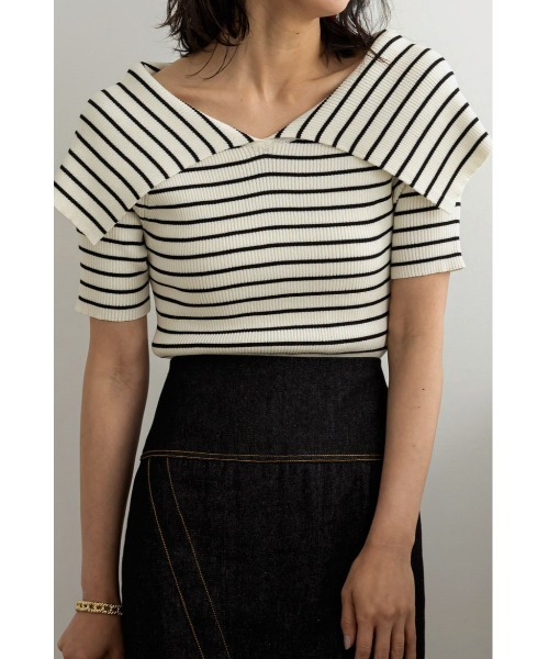 &. NOSTALGIA(アンドドットノスタルジア)の「オーバーカラーボーダーニットプルオーバー(ニット/セーター・レディース・ブラック/オフホワイト・FREE)」の2枚目の写真