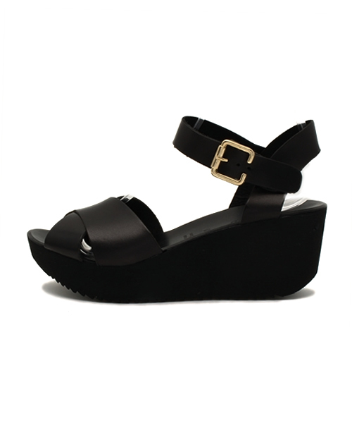 ROSE BUD（ローズバッド）の「SG522 LEATHER ANKLE STRAP WEDGE SANDAL（サンダル・レディース・ブラウン/ブラック・36/39/38/35/37）」の6枚目の写真