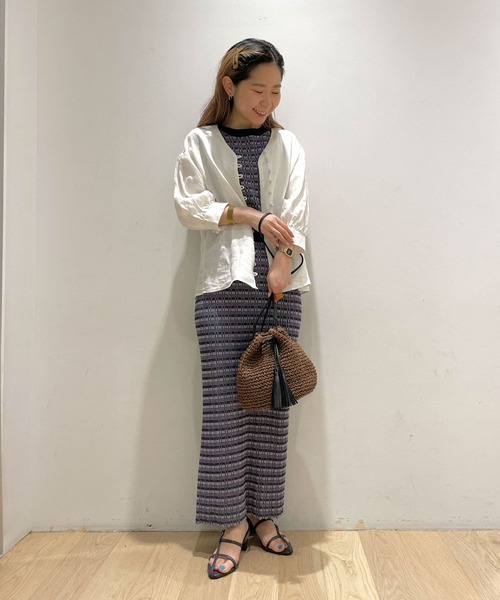 URBAN RESEARCH(アーバンリサーチ)の「ジオメトリックニットスカート(スカート・レディース・ブラック系その他/ブルー系その他・FREE)」の17枚目の写真